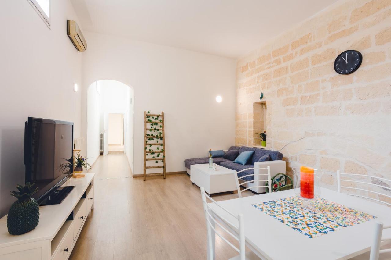 Convivo Apartment Palazzo Galateo レッチェ エクステリア 写真