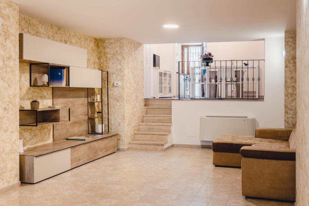 Convivo Apartment Palazzo Galateo レッチェ エクステリア 写真